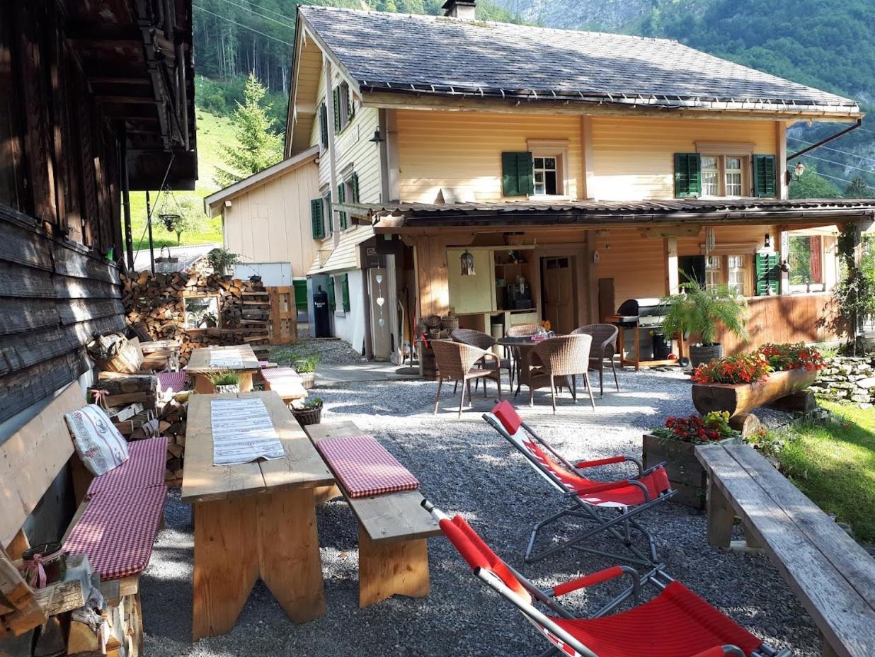 Berggasthaus Obbort Hotel Linthal Exterior photo